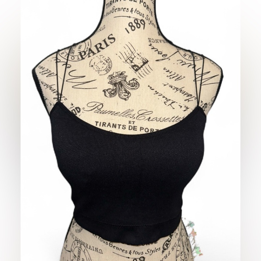 Chic Black Lace Bandeau